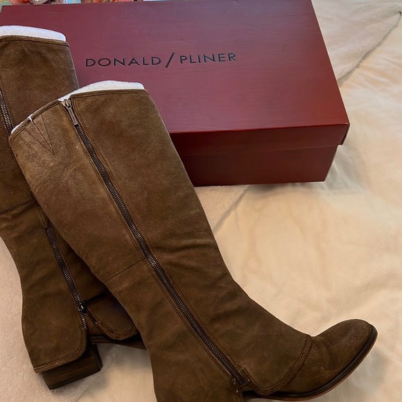 Donald J. Pliner Shoes - Donald Pliner Devi boot size 10